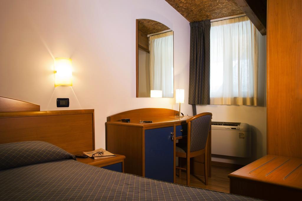 Casa Ferretti Di Ferretti Village Silvi Marina Zewnętrze zdjęcie